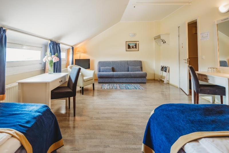 Economy Hotel Talin Quarto foto